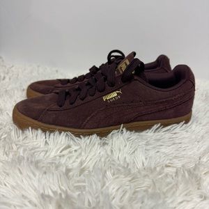Puma suede sz 8 burgundy gold